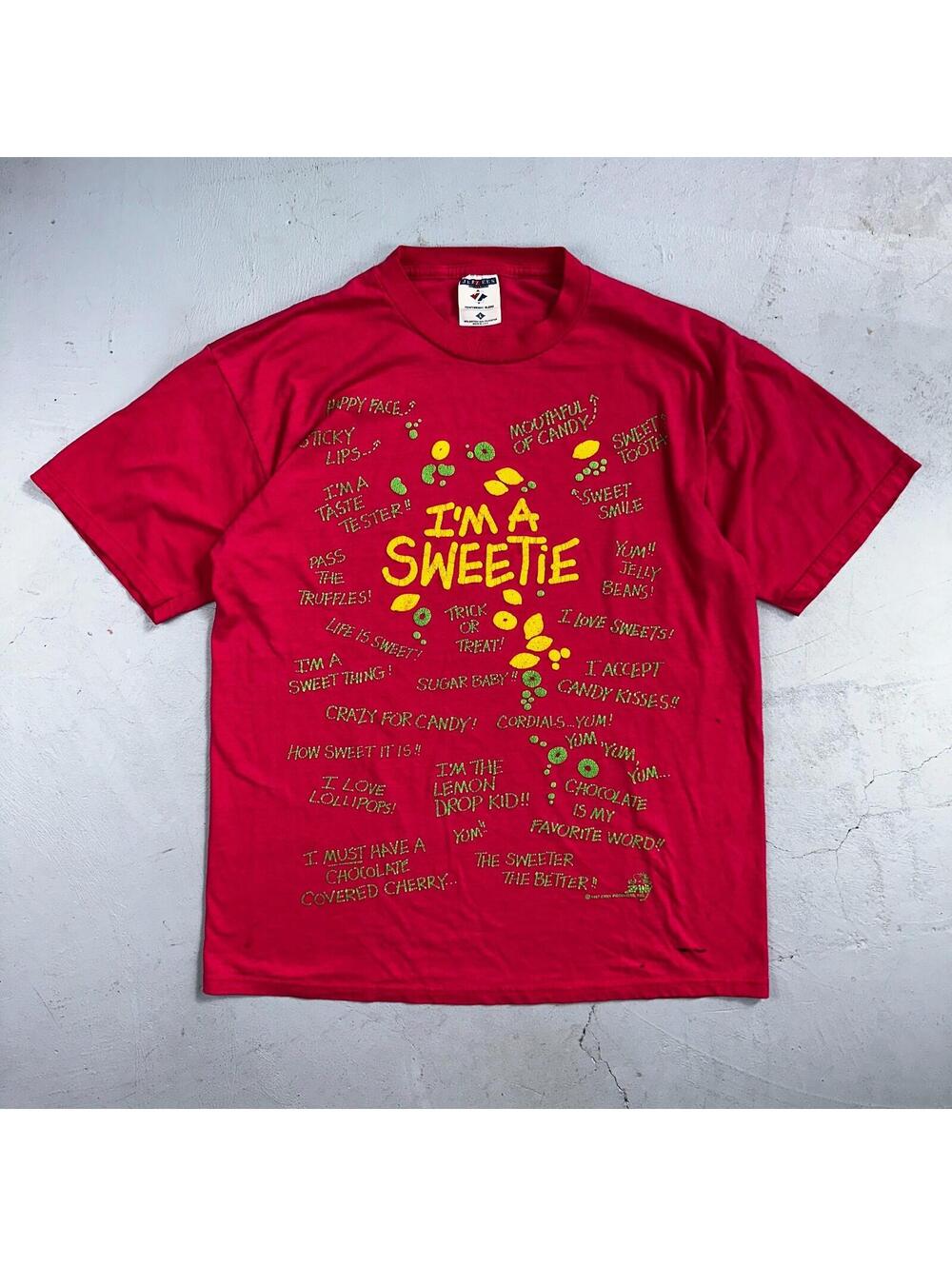 Halloween Pink Quote Funny VTG T Shirt Y2K Sweetie Candy Cute USA Scary Text